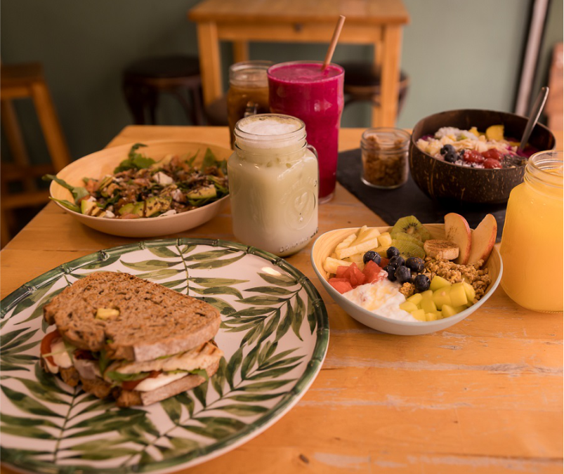 El mejor brunch en Sevilla con café de especialidad y comida saludable para el otoño.