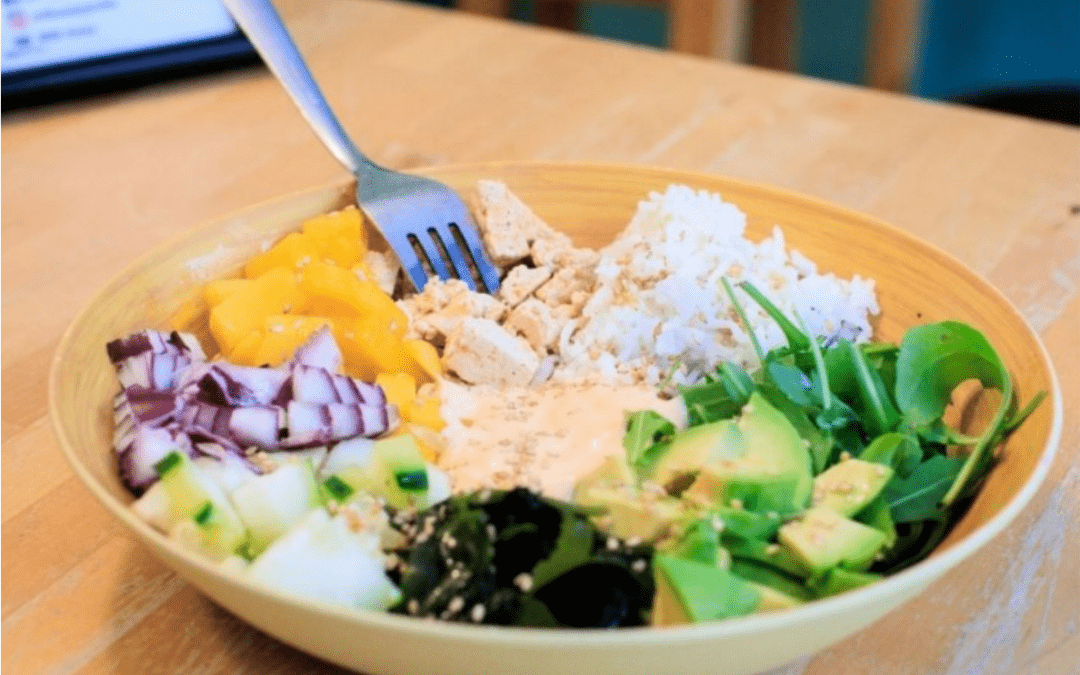 Comer bien en el centro de Sevilla: La revolución del Healthy Take Away